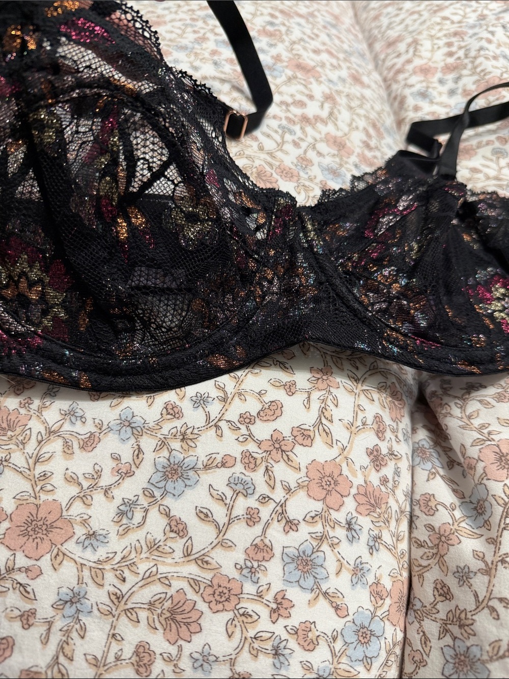 Savage X Fenty Black Lace Underwire Bra with Pink & Gold Metallic Accents